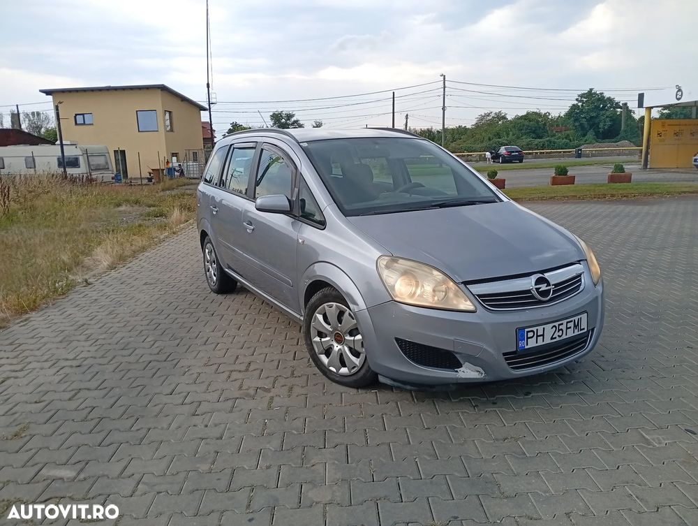Opel Zafira 1.9 CDTI Cosmo Aut - 1