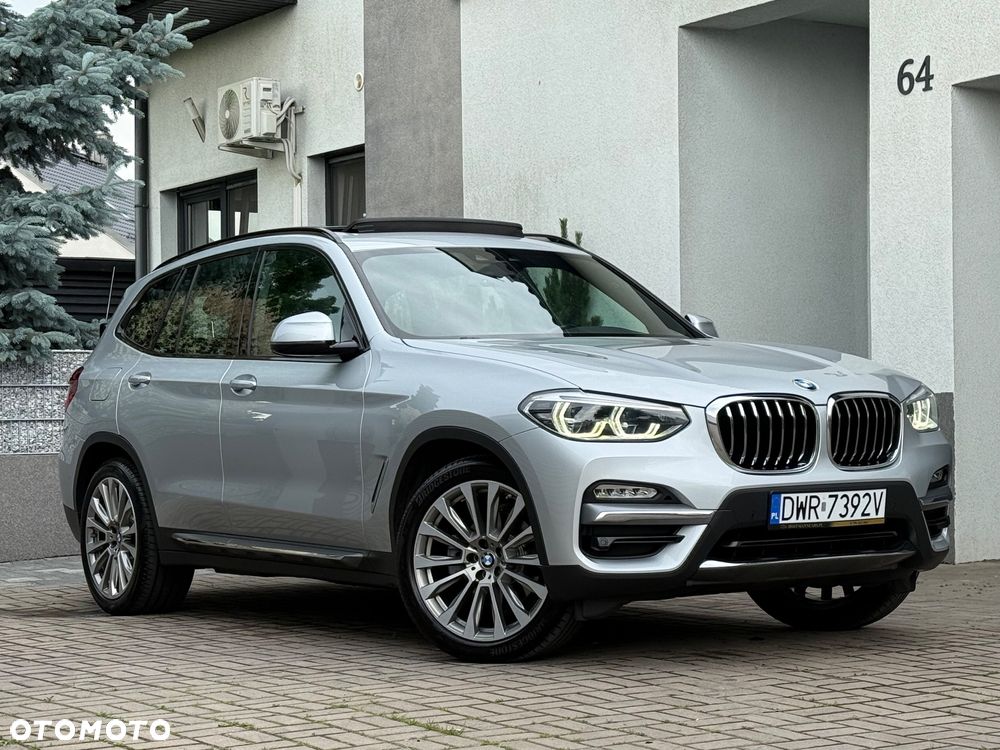 BMW X3 xDrive20i Luxury Line sport - 2