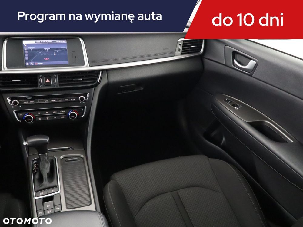 Kia Optima - 10
