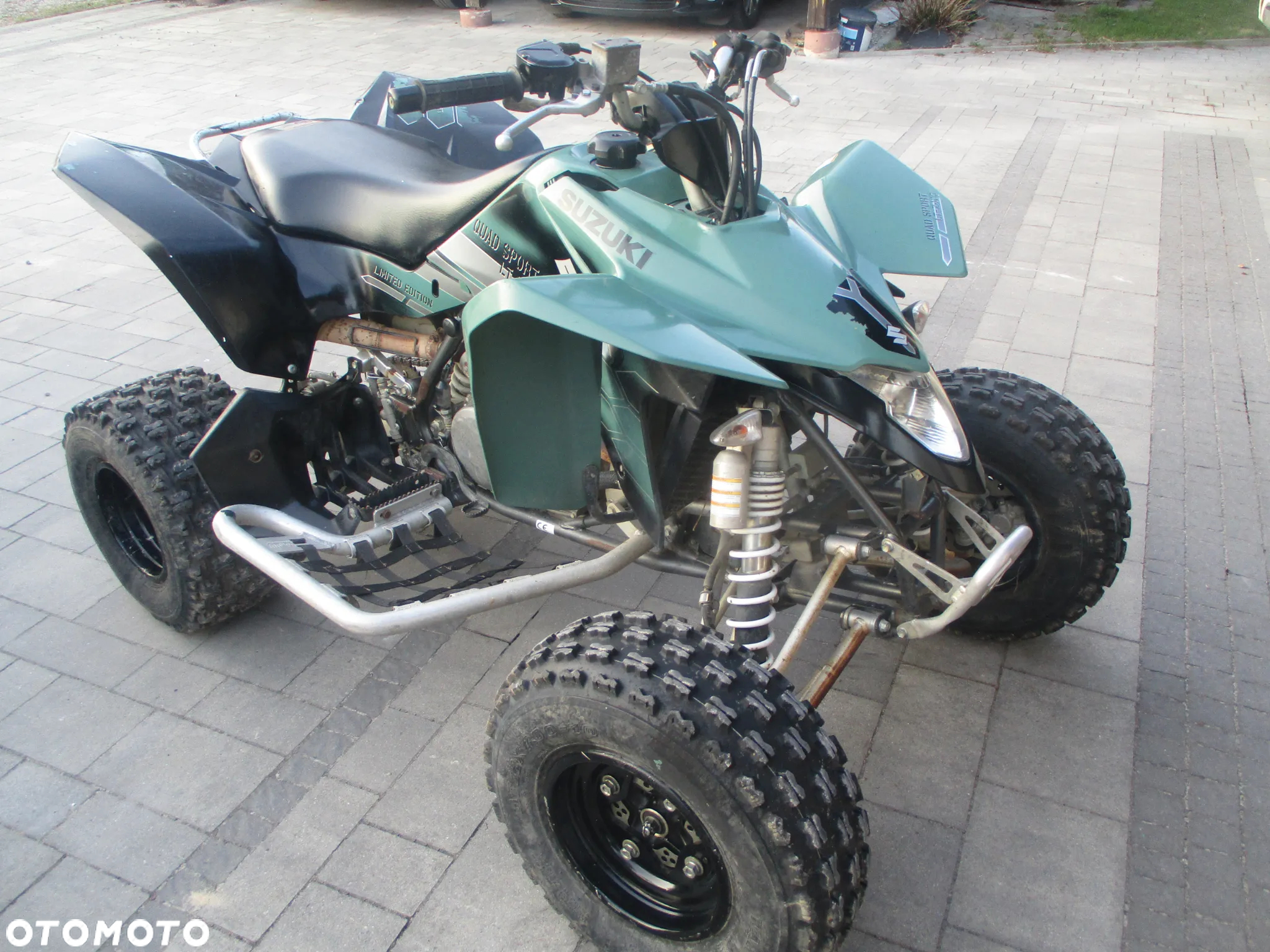 Suzuki Inny