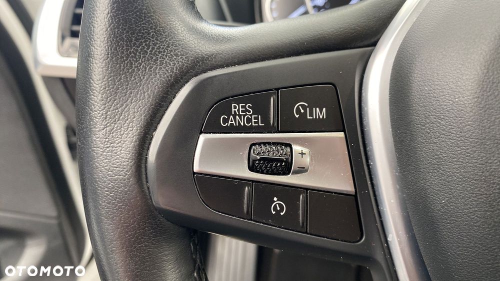 BMW X3 xDrive20d MHEV xLine - 24