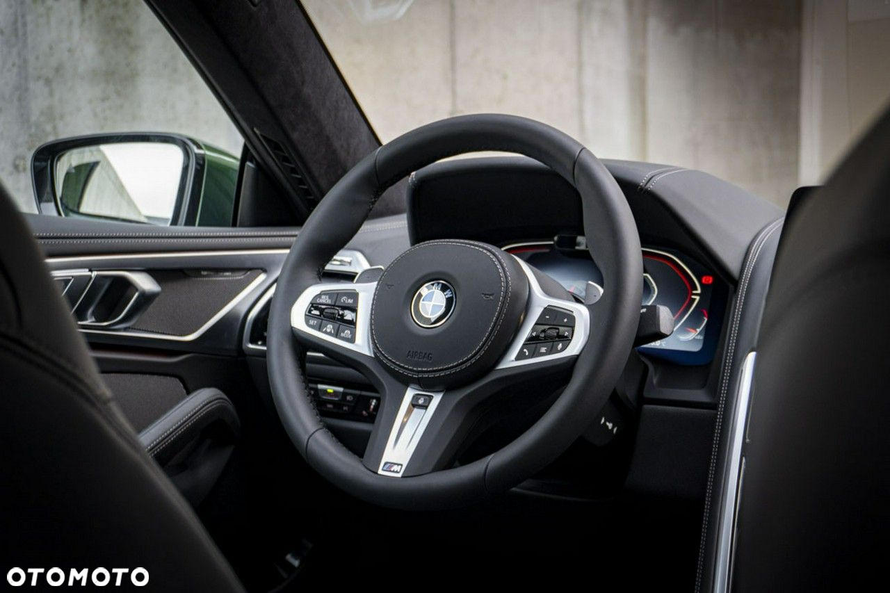 BMW Seria 8 - 20
