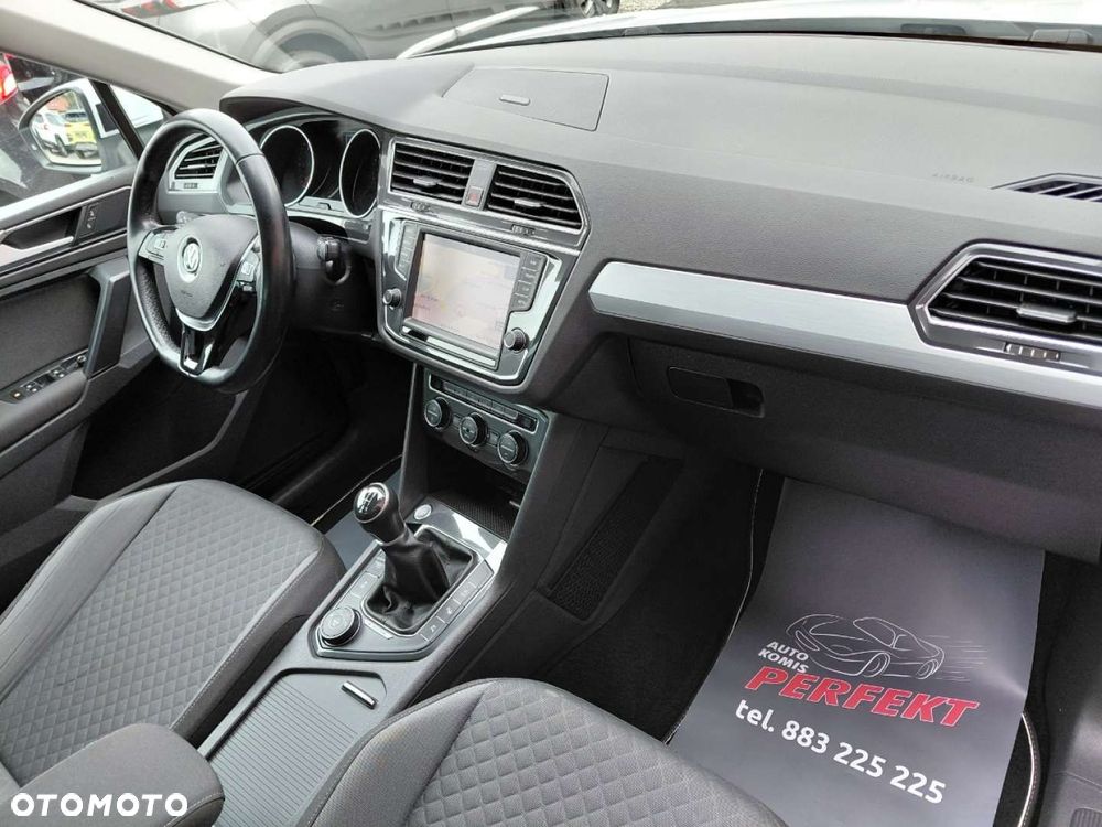Volkswagen Tiguan - 15