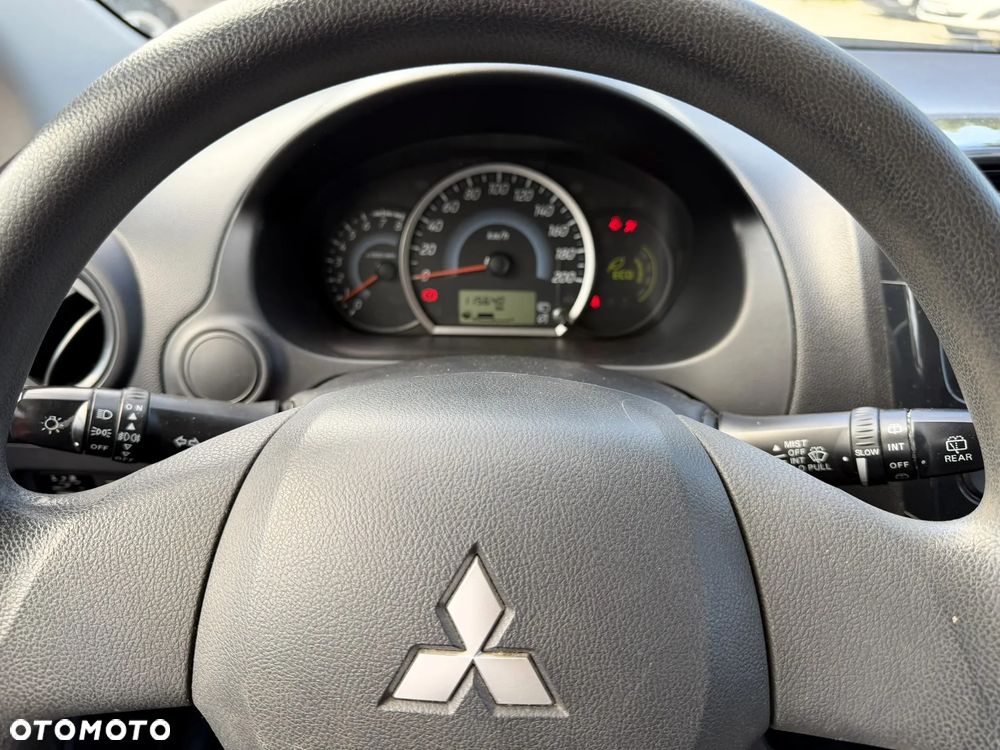 Mitsubishi Space Star 1.0 Inform - 15