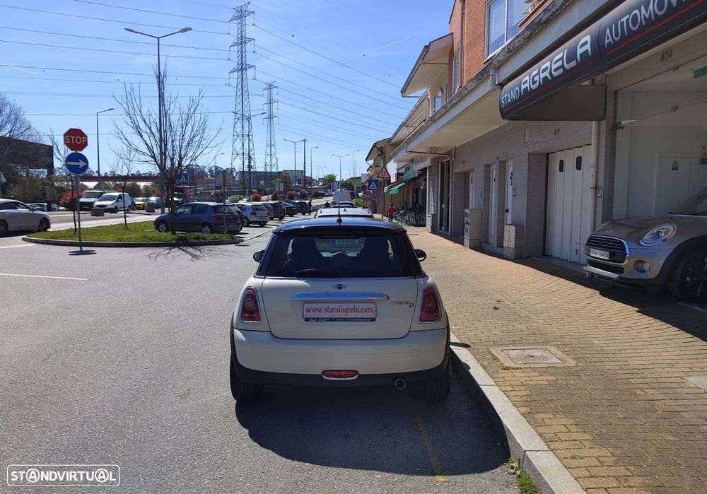 MINI 3 Portas Cooper D - 5