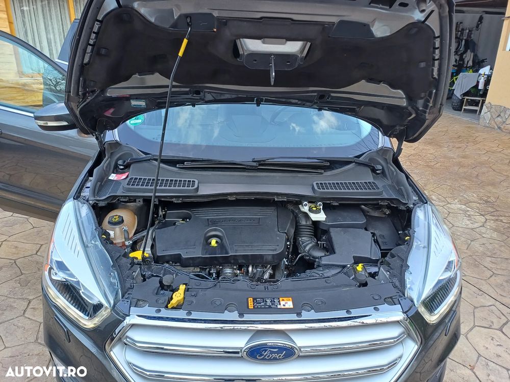 Ford Kuga 2.0 TDCi 4x4 Titanium - 12