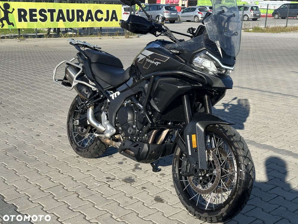 CFMoto 700MT - 1