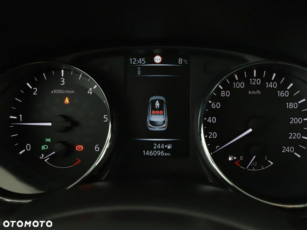 Nissan Qashqai 1.6 dCi 360 S&S - 22