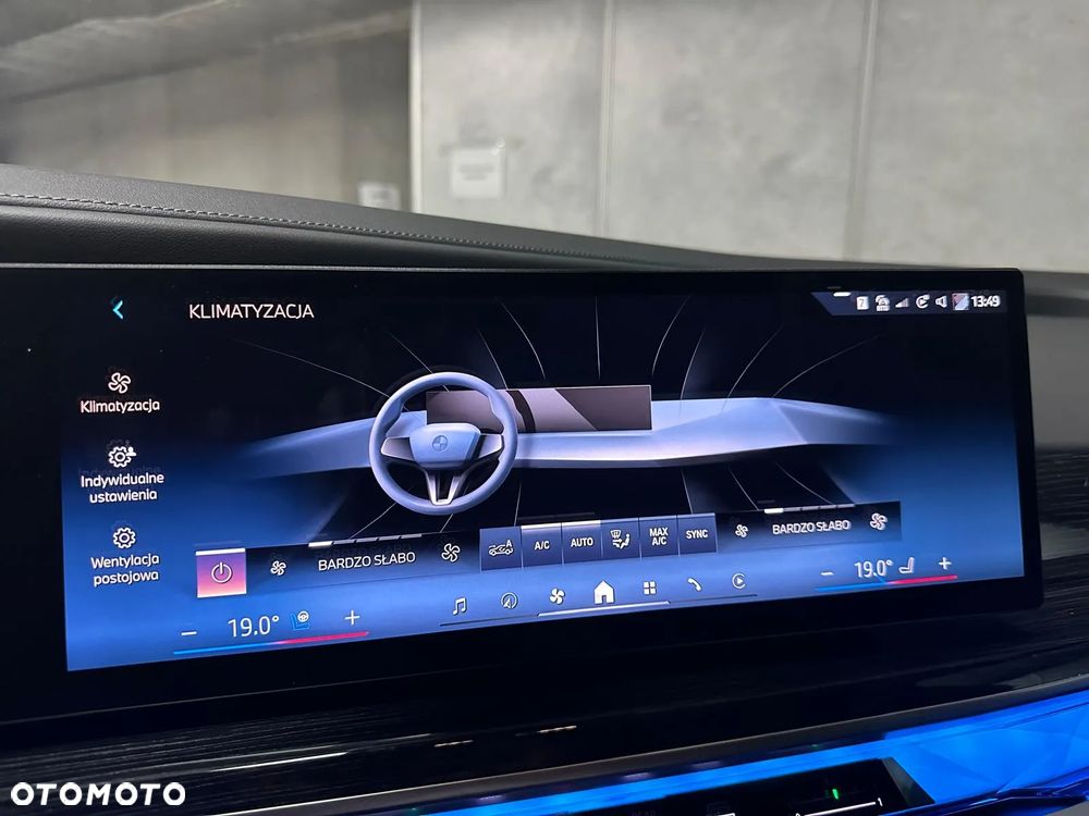 BMW Seria 7 - 25