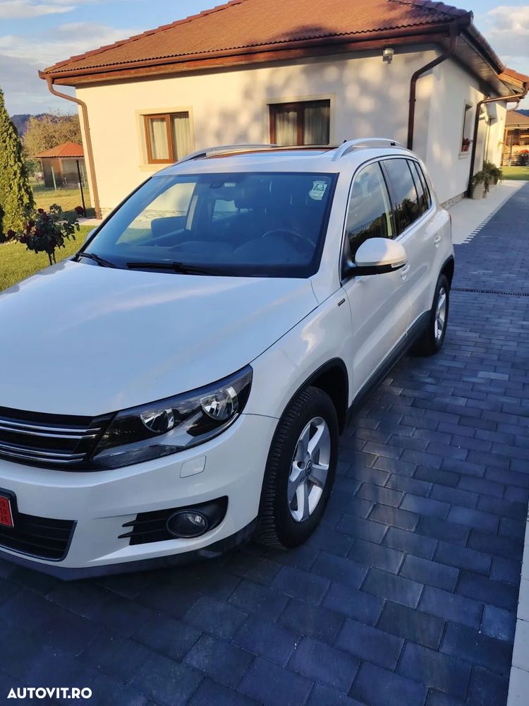 Volkswagen Tiguan 2.0 TDI SCR 4MOTION BlueMotion Technology Lounge Sport & Style - 3