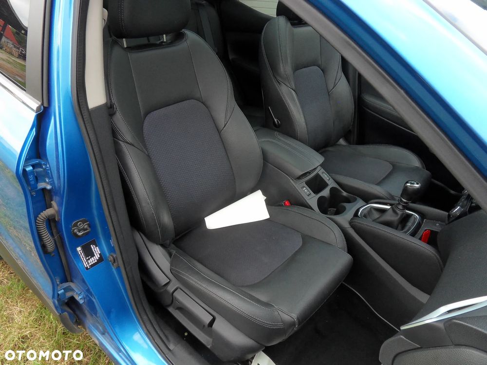 Nissan Qashqai 1.5 dCi DPF 360 - 13