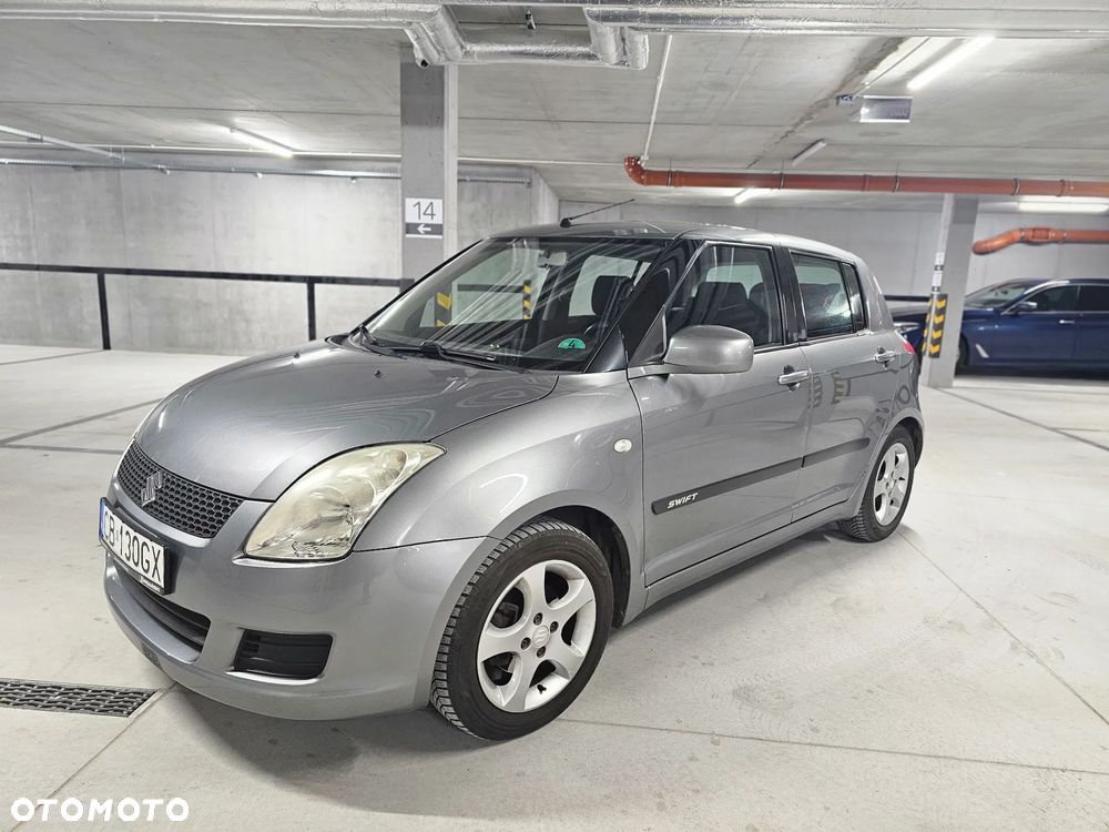 Suzuki Swift - 3
