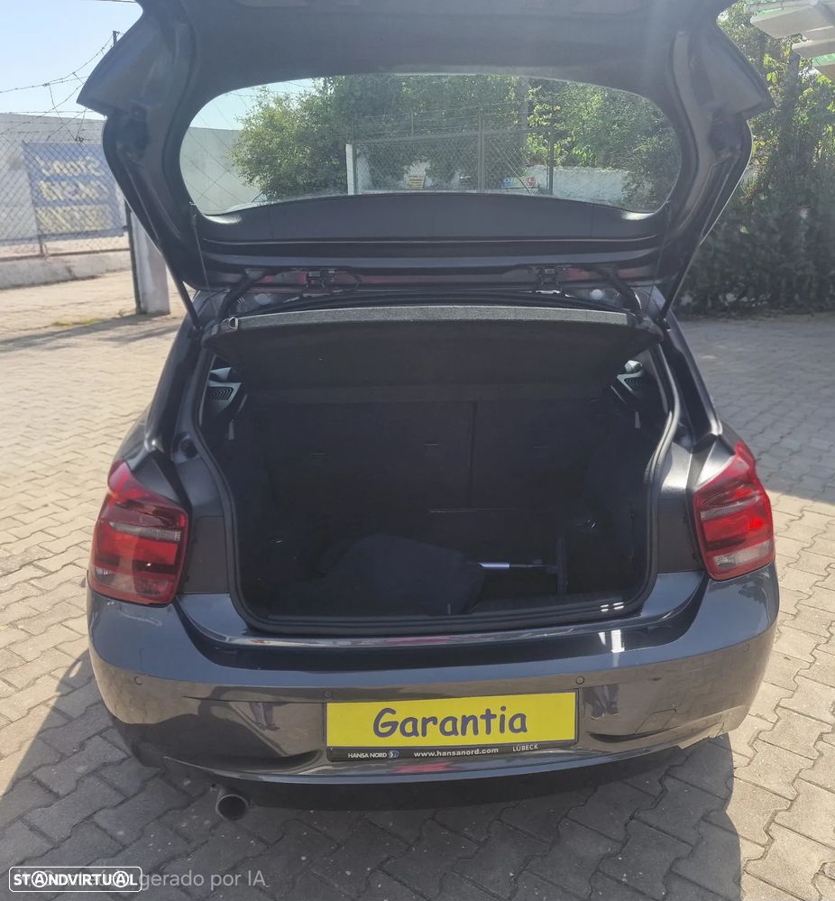 BMW 116 d Line Sport - 11