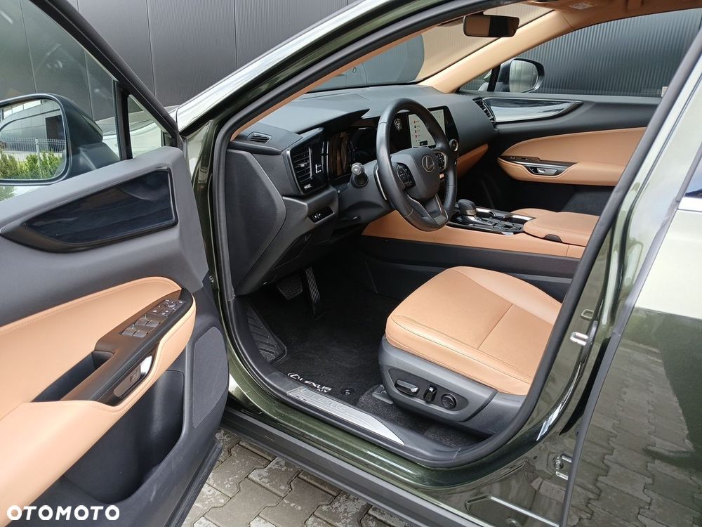Lexus NX 350h Prestige 2WD - 10