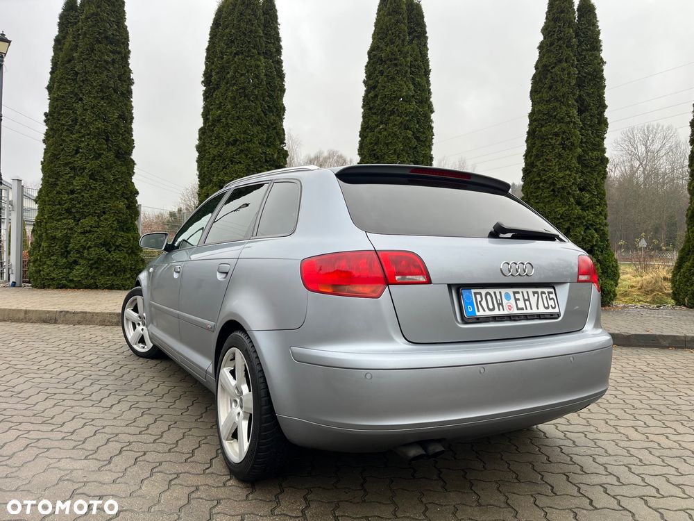 Audi A3 Sportback 2.0 TDI DPF S line Sportpaket plus - 28