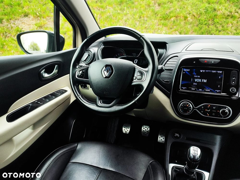 Renault Captur ENERGY TCe 120 Elysee - 32