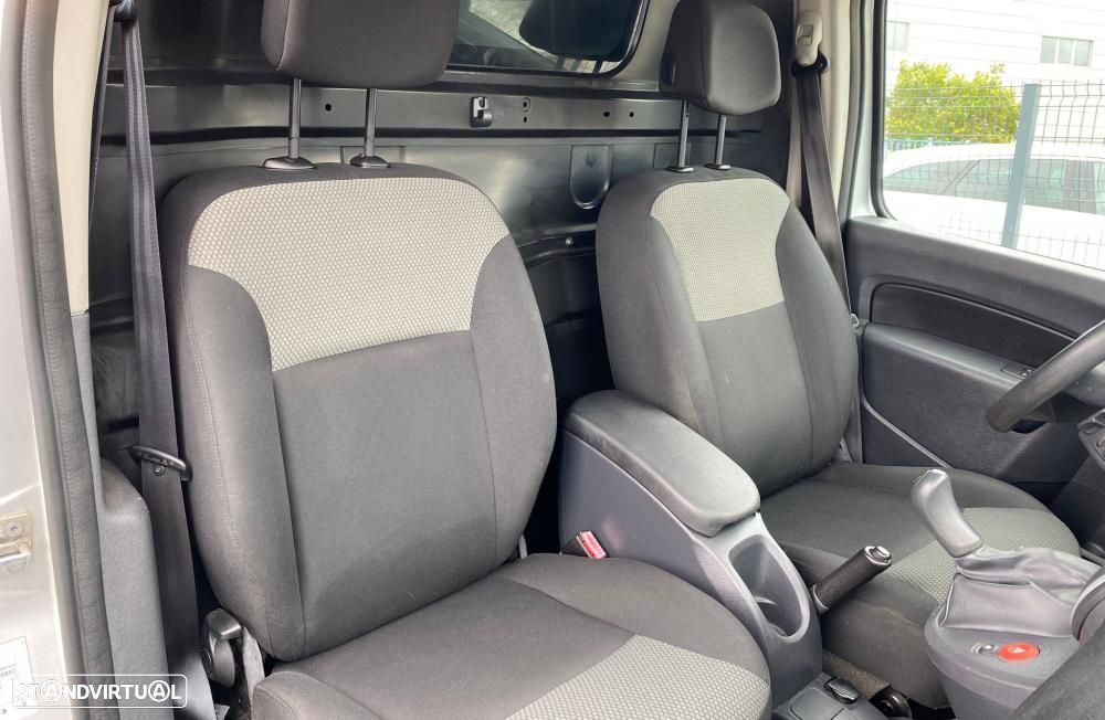 Renault Kangoo 1.5 dCi 90 - 8