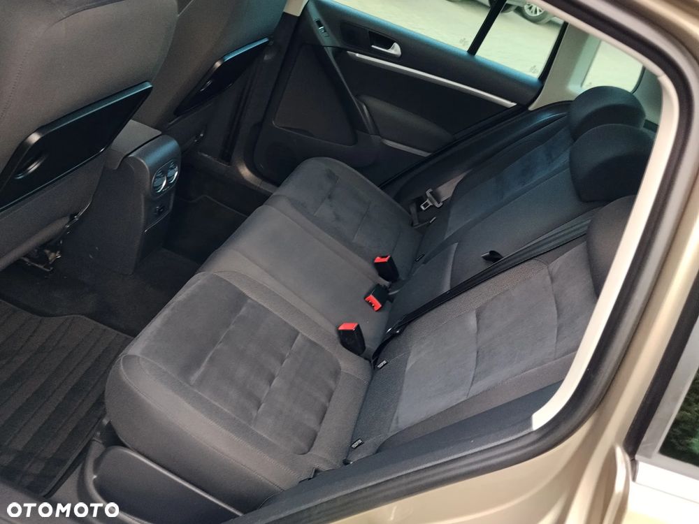 Volkswagen Tiguan 2.0 TDI DPF 4Motion Team - 8