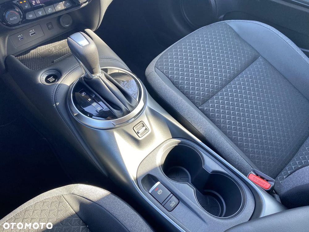 Nissan Juke 1.0 DIG-T N-Connecta DCT - 15