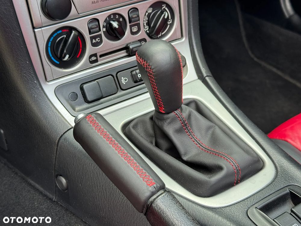 Mazda MX-5 1.6i 16V - 29