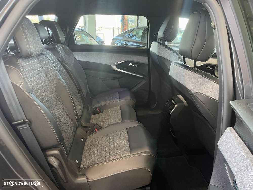 Peugeot 5008 1.2 Hybrid Allure e-DCS6 - 30