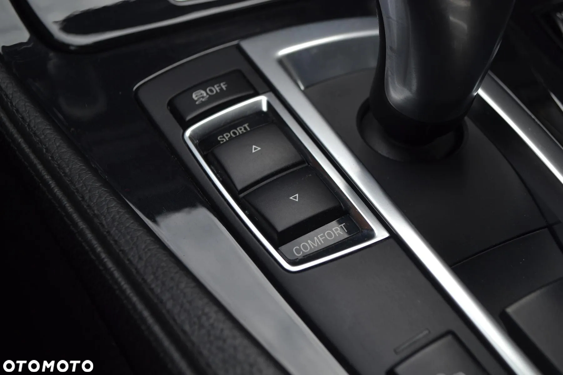BMW Seria 5 520d xDrive Luxury Line - 24