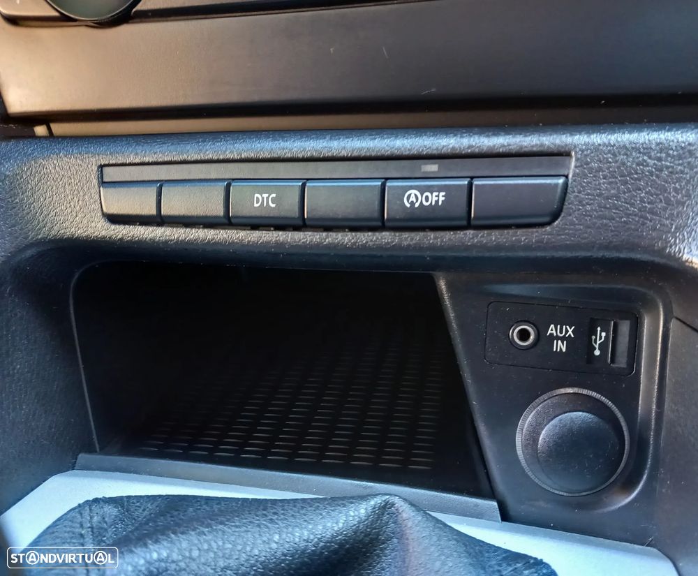 BMW X1 18 d sDrive - 28