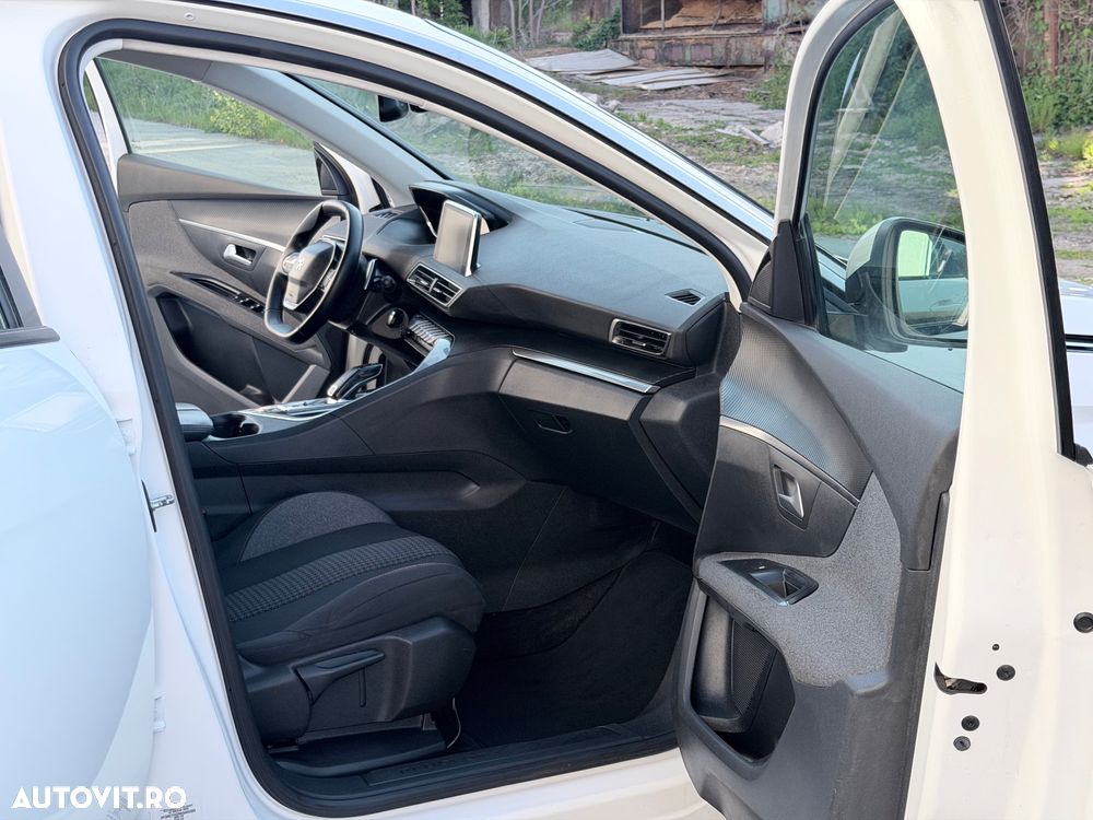 Peugeot 5008 1.5L BlueHDI EAT8 S&S GT - 19