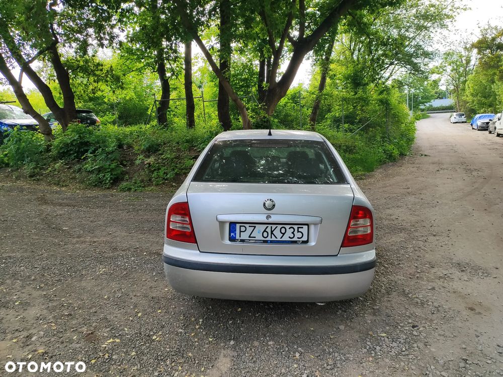 Skoda Octavia 1.6 Tour Classic - 3