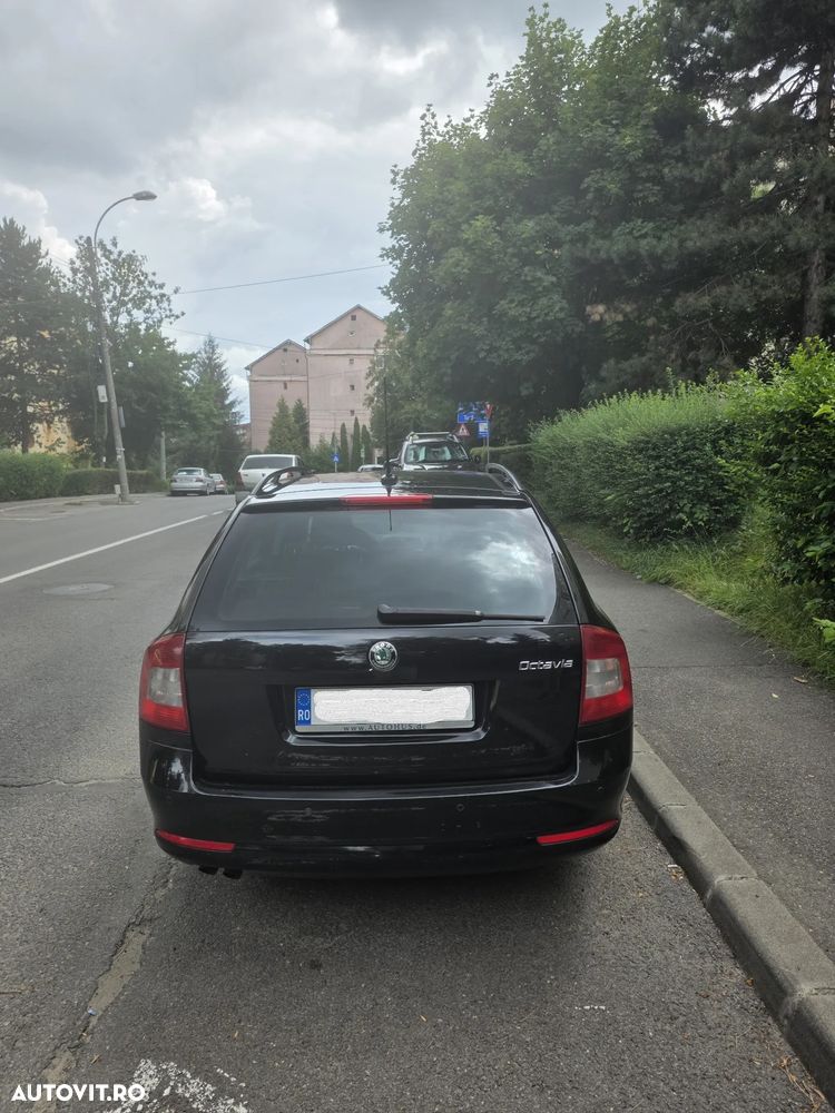 Skoda Octavia 2.0 TDI DPF Ambiente - 3