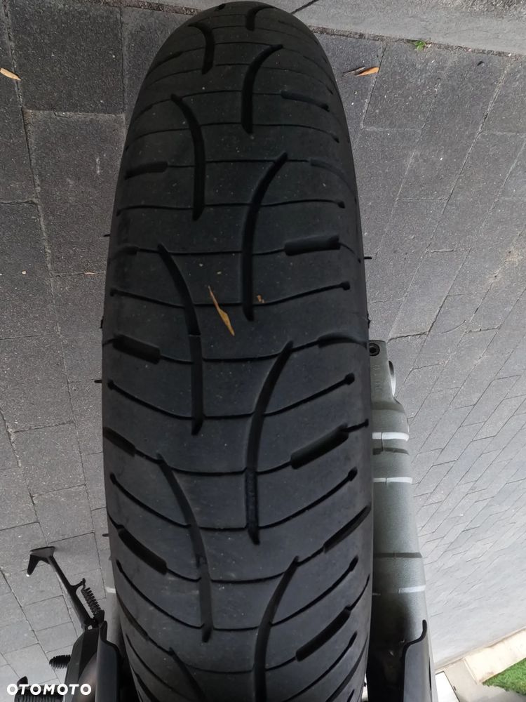 Yamaha MT - 17