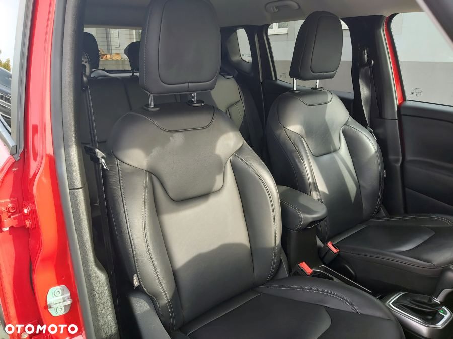 Jeep Renegade - 29