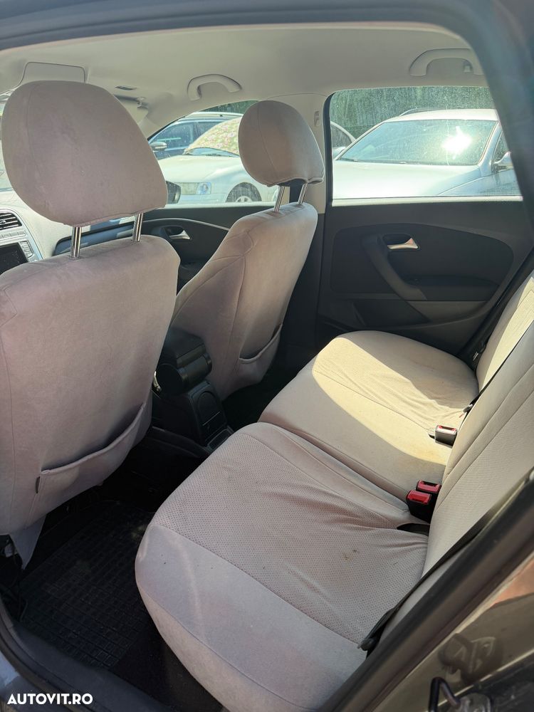 Volkswagen Polo 1.2 TSI DSG BMT Highline - 4