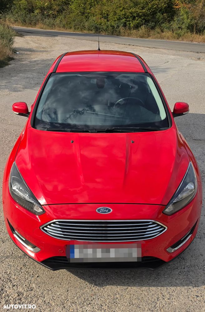 Ford Focus 1.5 EcoBoost Titanium - 4