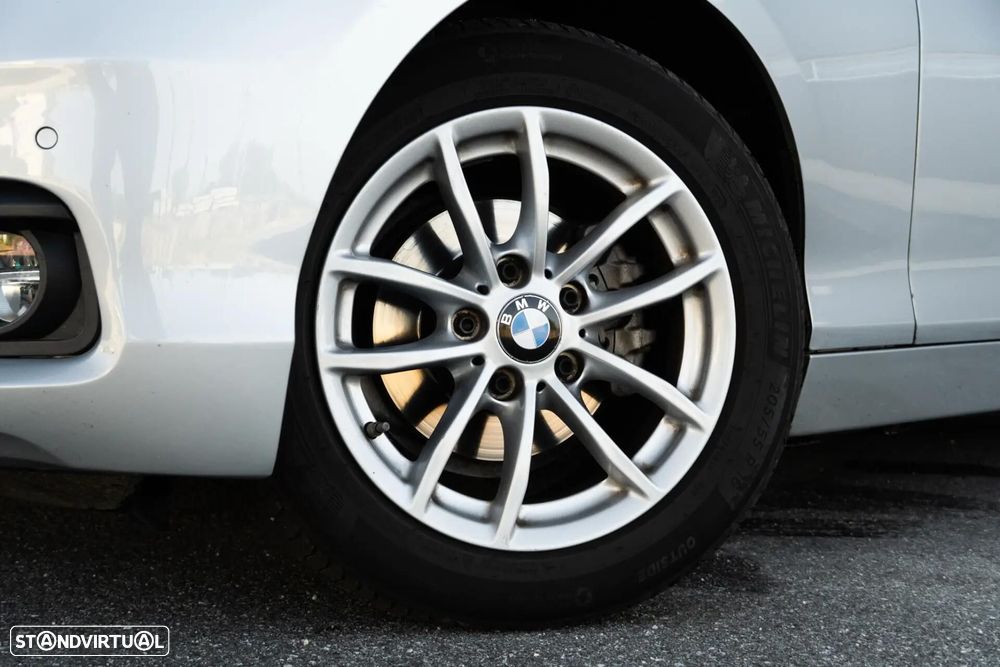 BMW 116 d Line Sport - 26