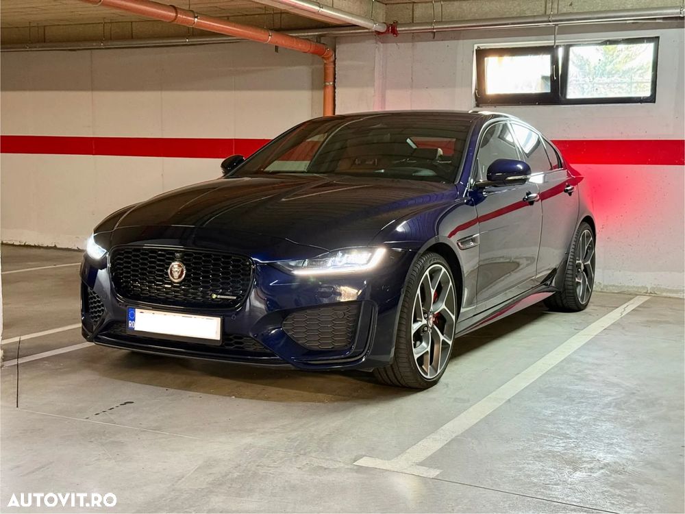 Jaguar Xe 2021 photo 4