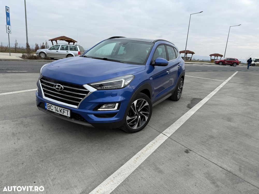 Hyundai Tucson 2.0 CRDI 4WD 8AT Luxury - 9