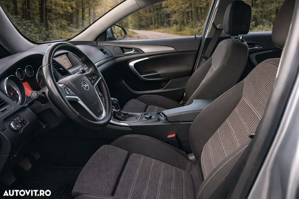 Opel Insignia 2.0 CDTI - 8