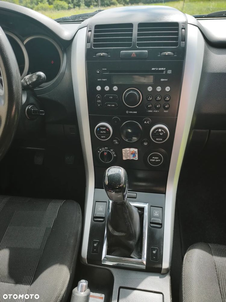 Suzuki Grand Vitara 1.9 DDiS Comfort - 25