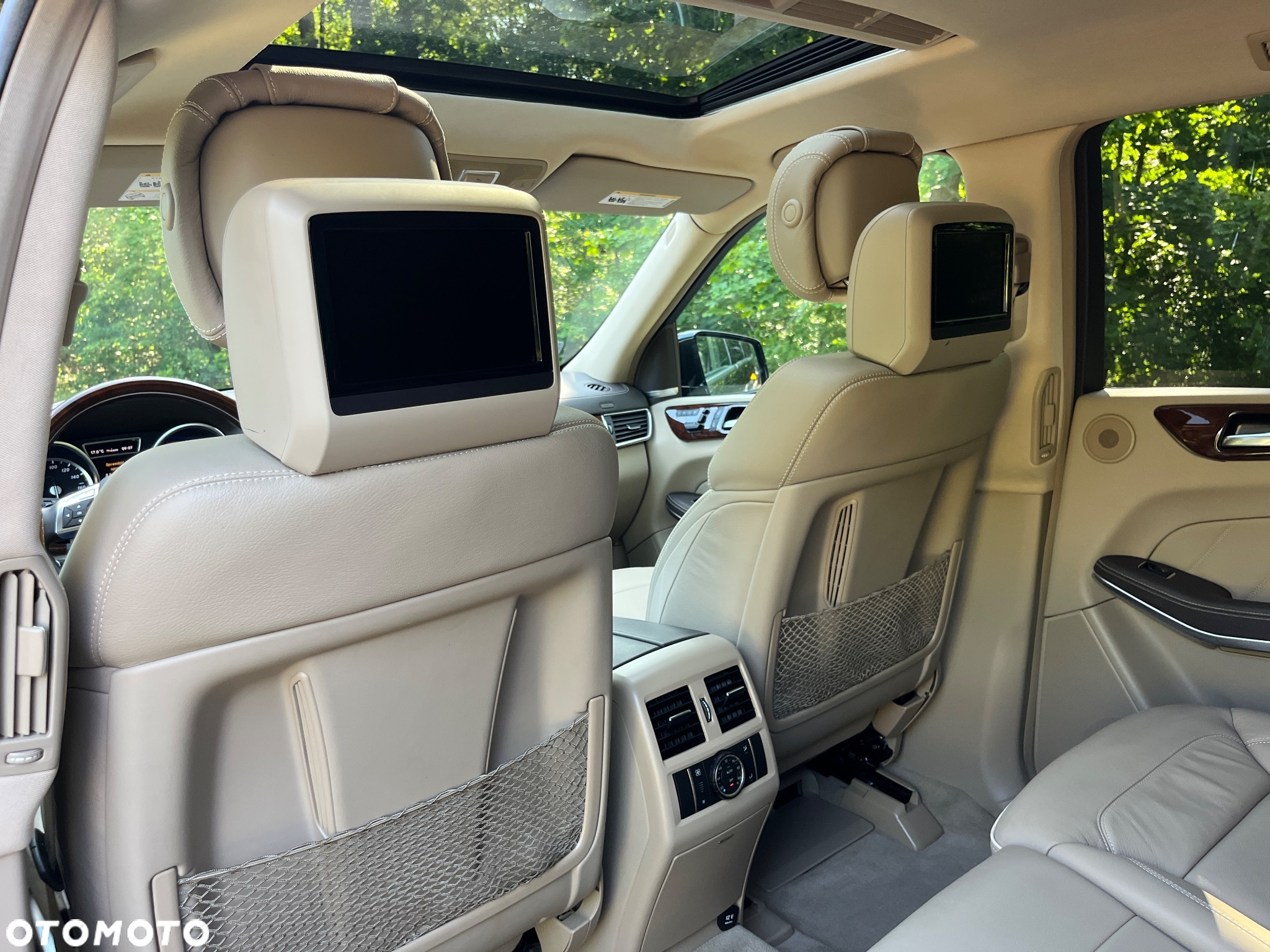 Mercedes-Benz GL - 33