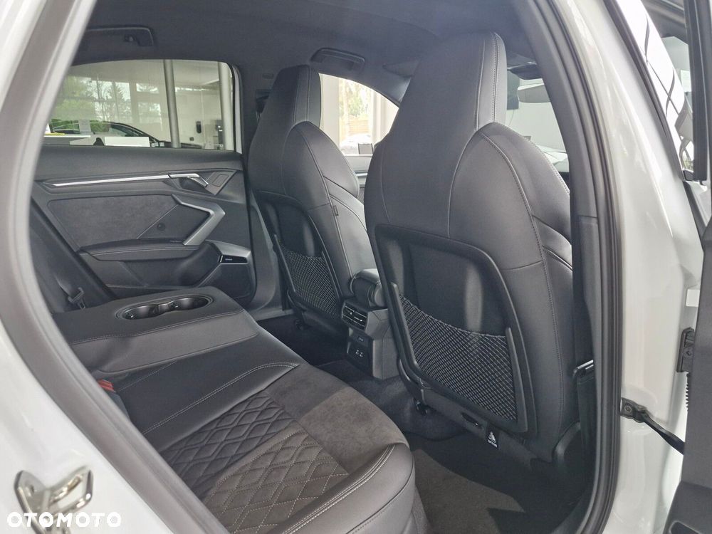 Audi S3 Limousine - 13