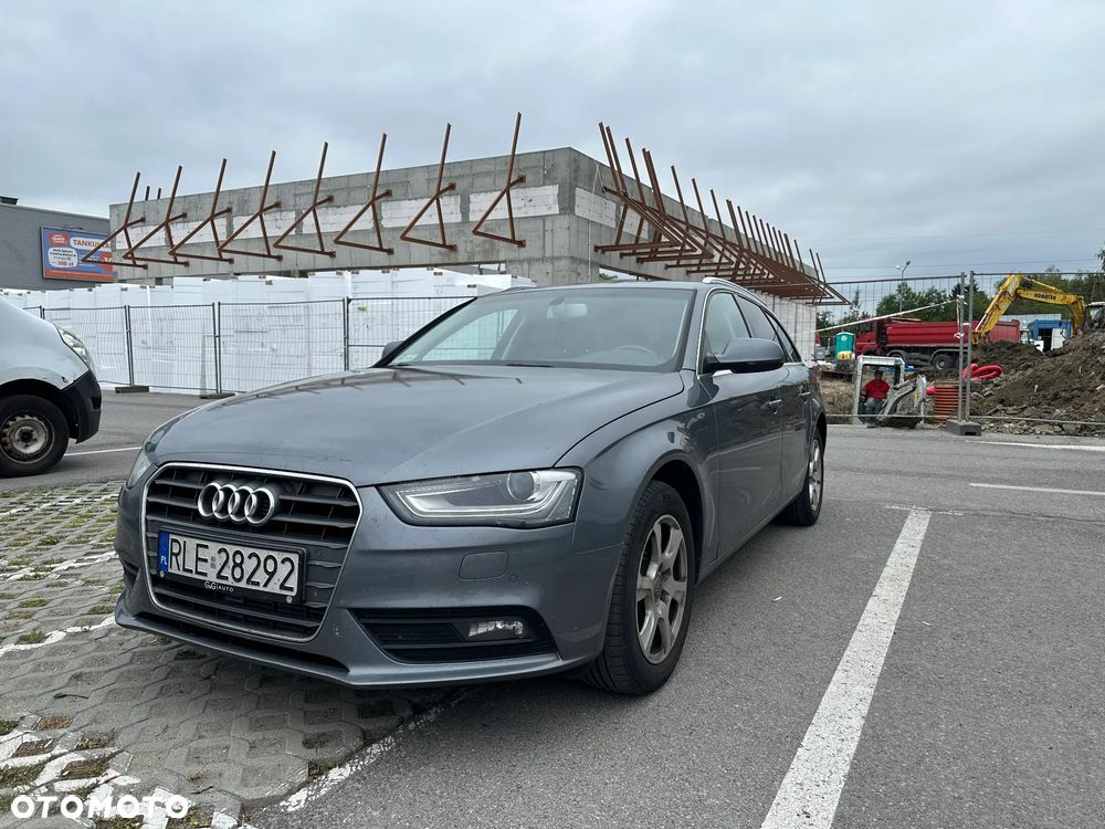 Audi A4 Avant 2.0 TDI - 1