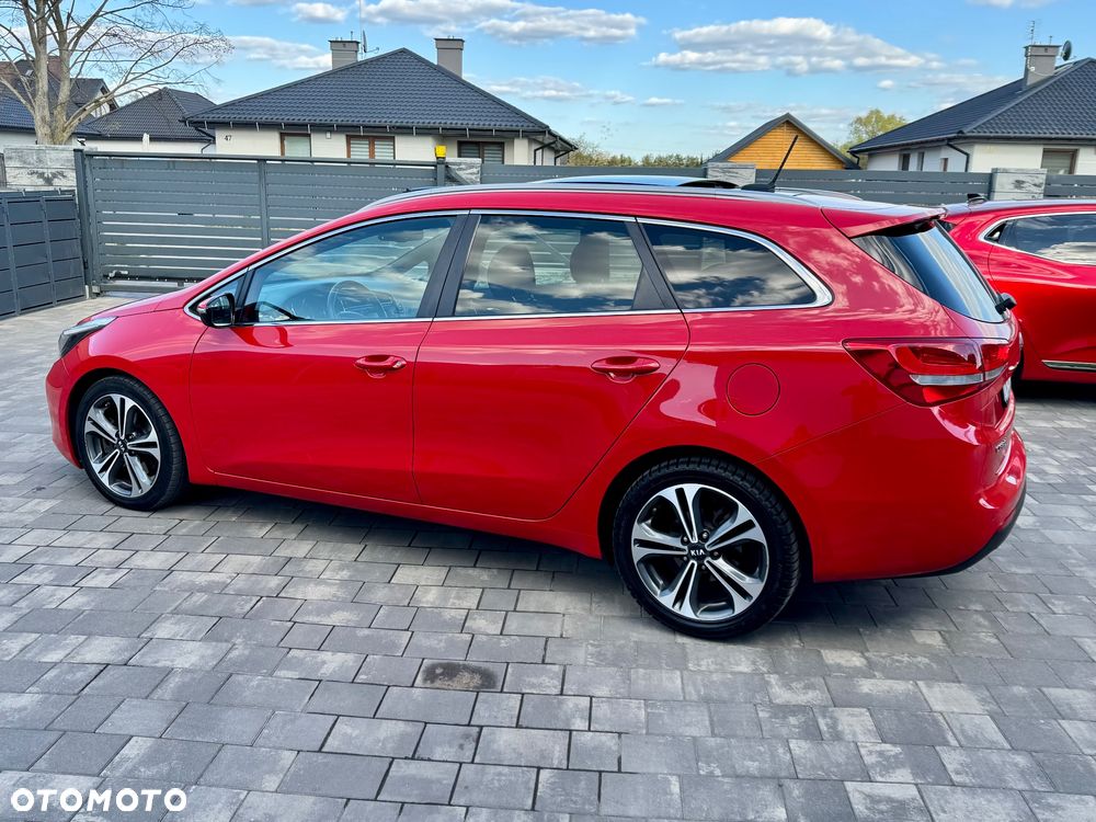 Kia Ceed 1.6 CRDi 136 ISG GT Line - 20