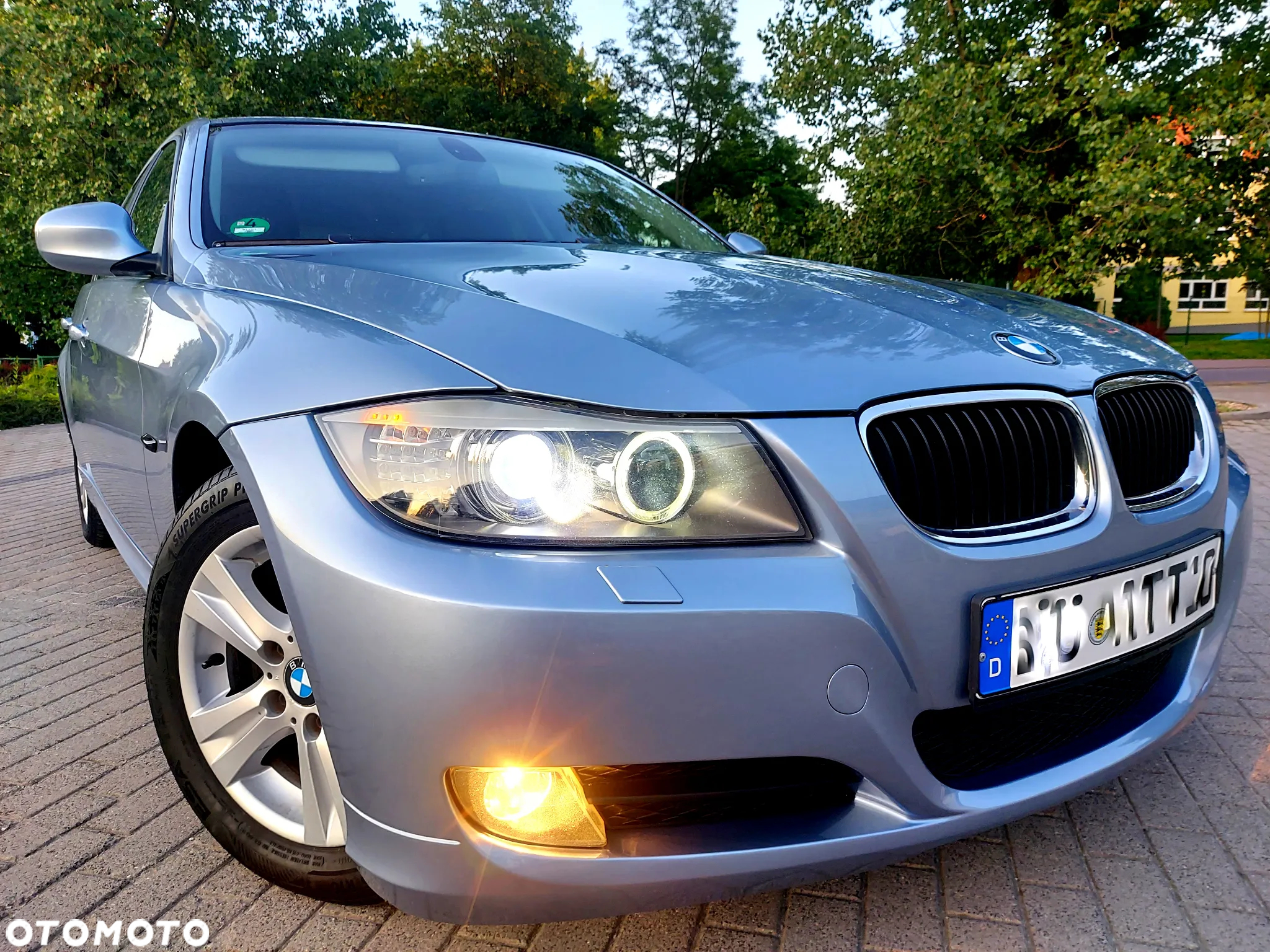 BMW Seria 3 318i - 15