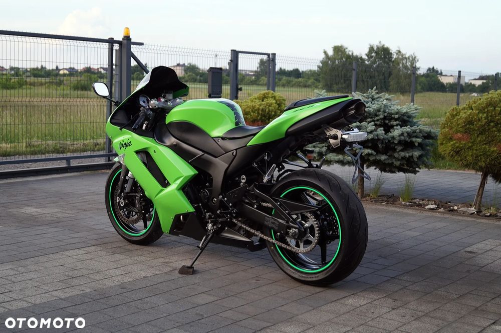 Kawasaki Ninja - 8