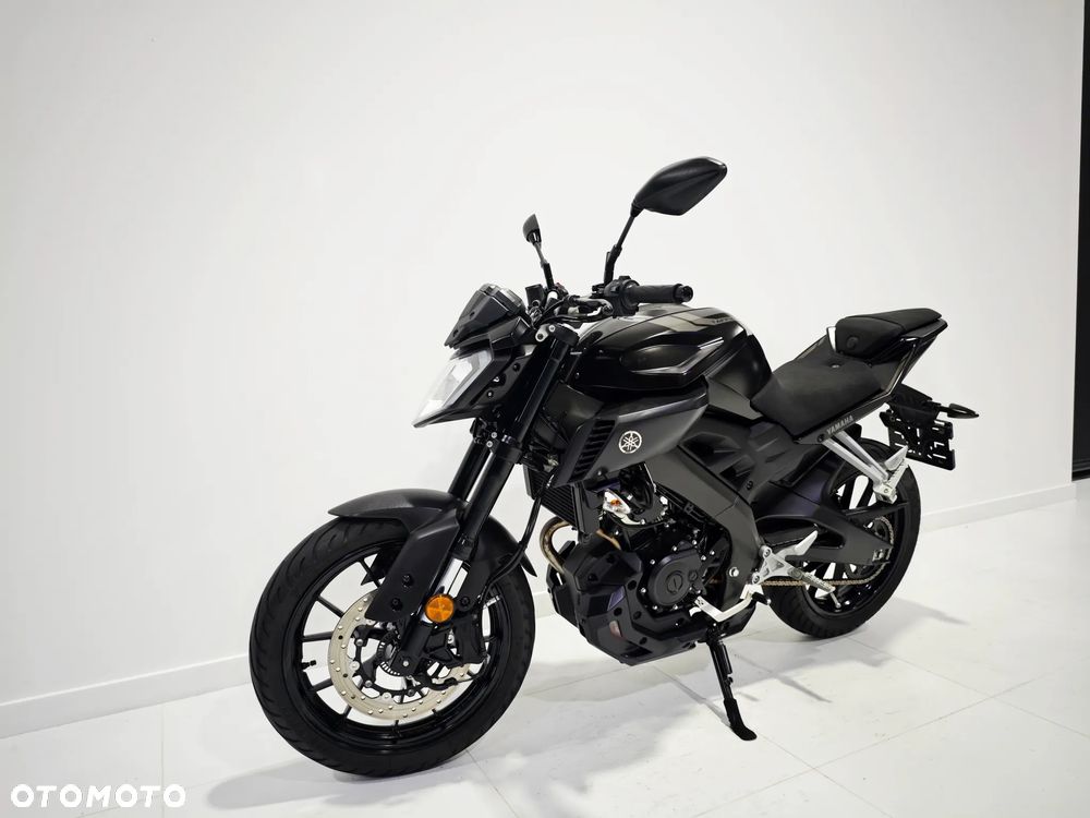 Yamaha MT - 3