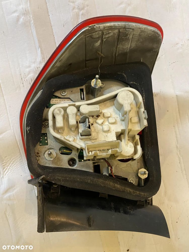 Lampa tył BMW E90 lift prawa lewa OE - 3