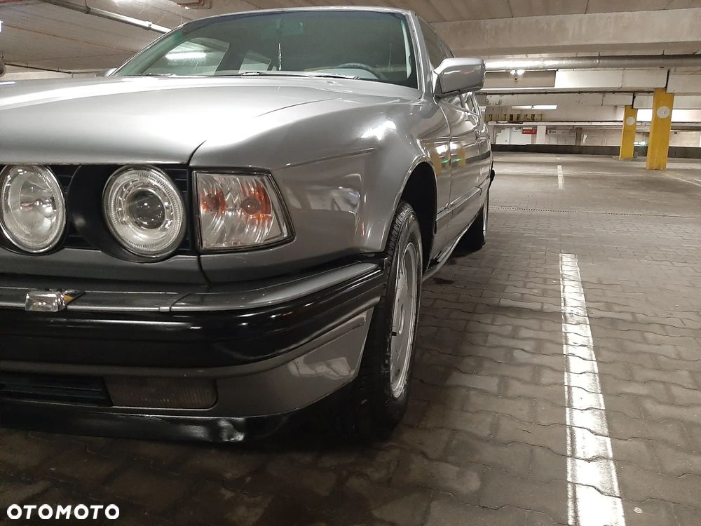 BMW Seria 7 730i - 1