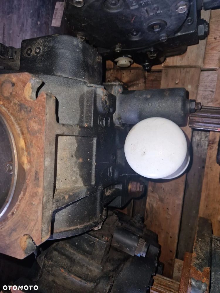 Pompa Ponsse Buffalo 90R130  Danfoss - 4