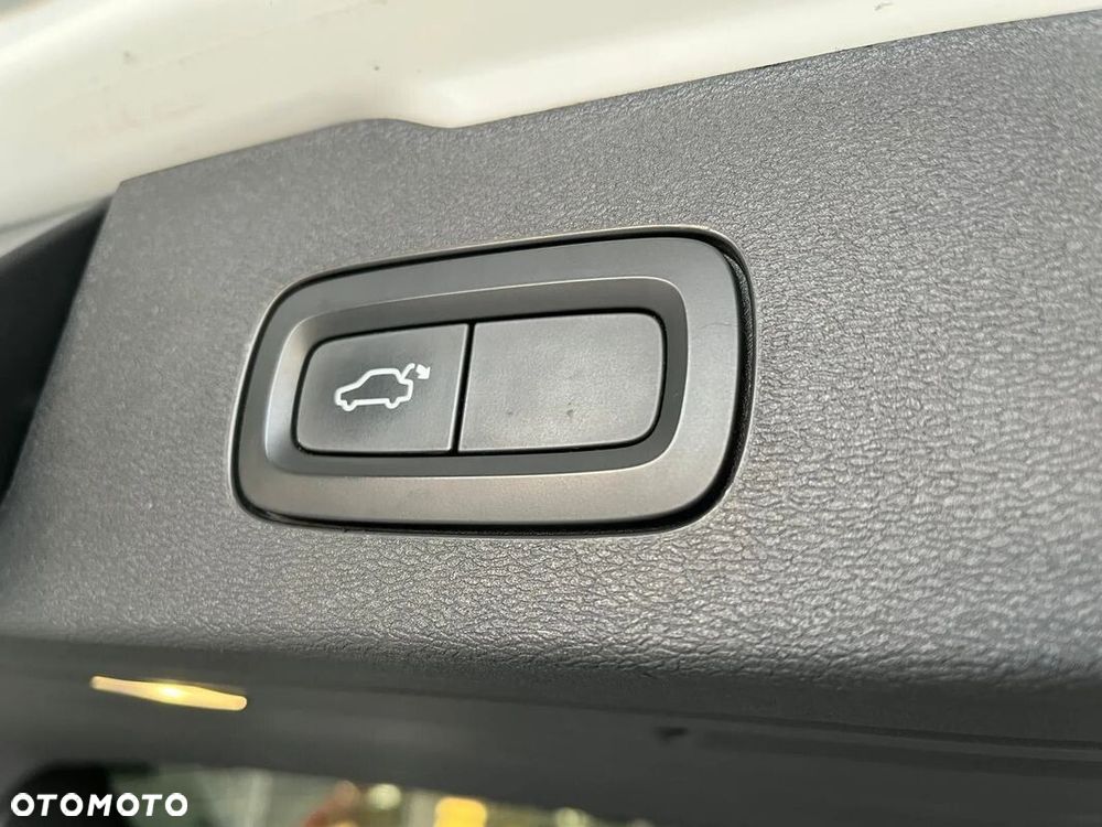 Volvo V60 D4 Drive-E Momentum - 10